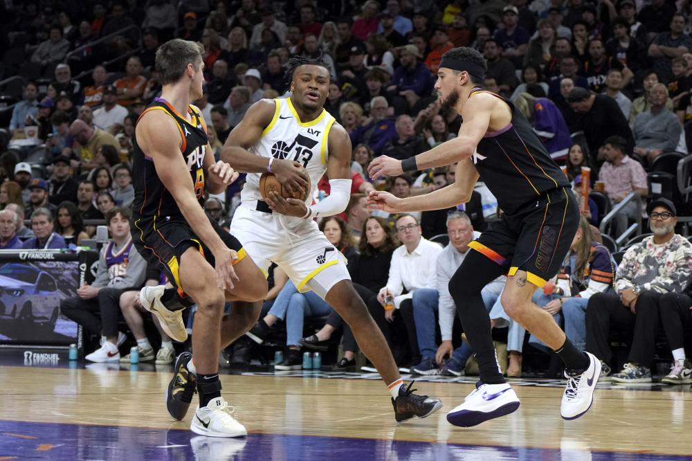 鲁的执教下 鲁的执教下